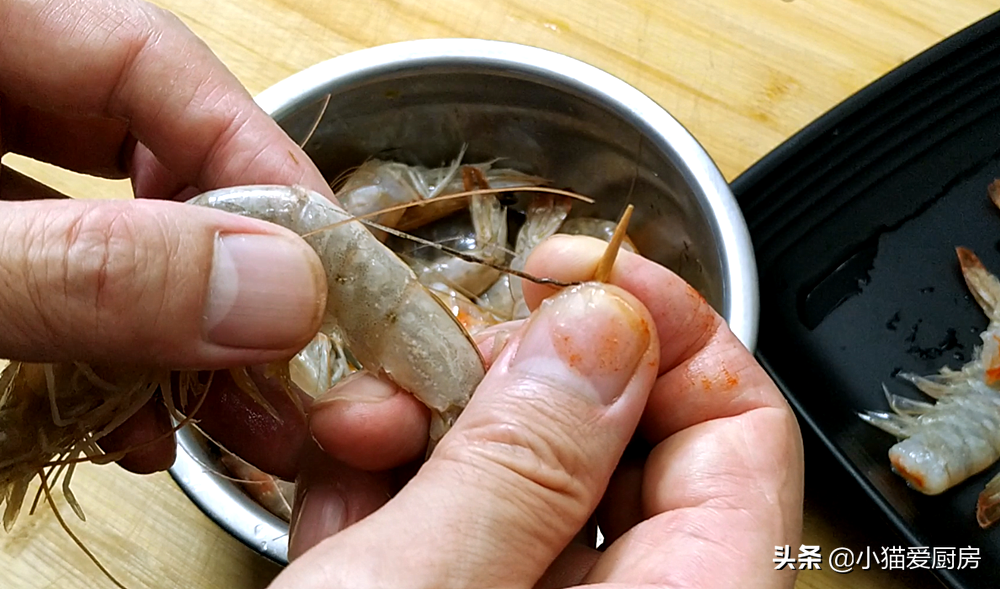 图片[4]-蒜蓉粉丝蒸大虾好吃 关键在料汁 小猫教你配方 做一盘不够吃-起舞食谱网