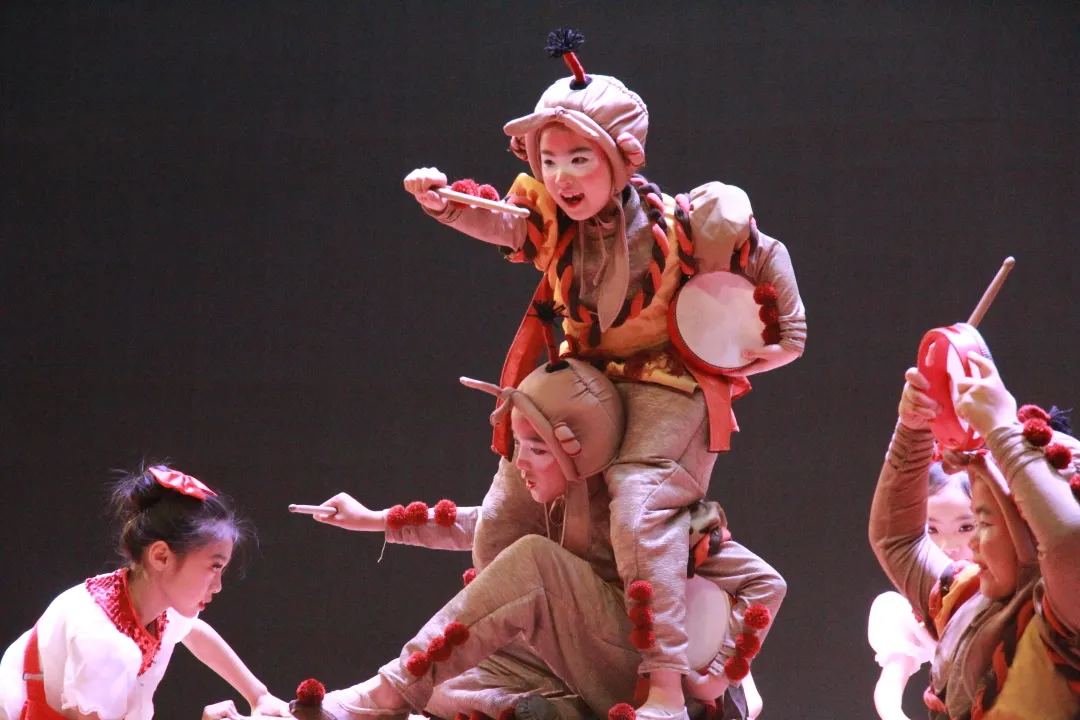 阳光下成长丨成都市双流区棠湖小学参加区第十三届中小学艺术节