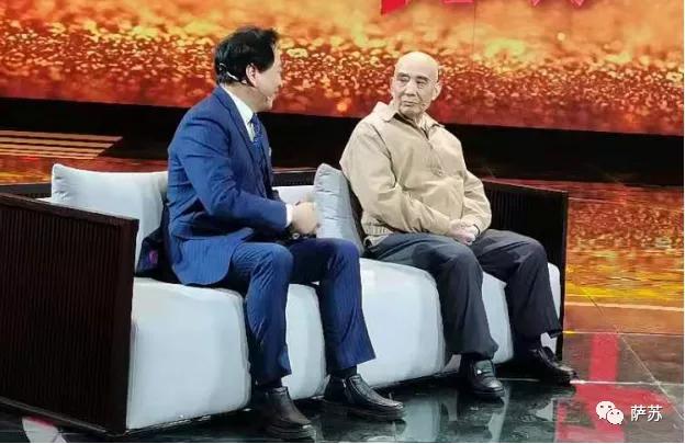 长征时朱德向格达活佛做出一承诺，15年后兑现，