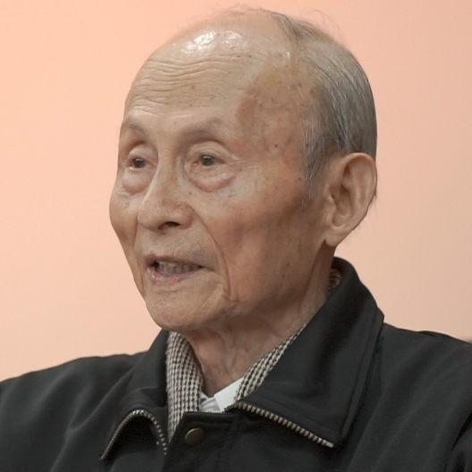 公报私仇？郎平抱憾落幕，遭91岁排球泰斗狠批，两人积怨已久