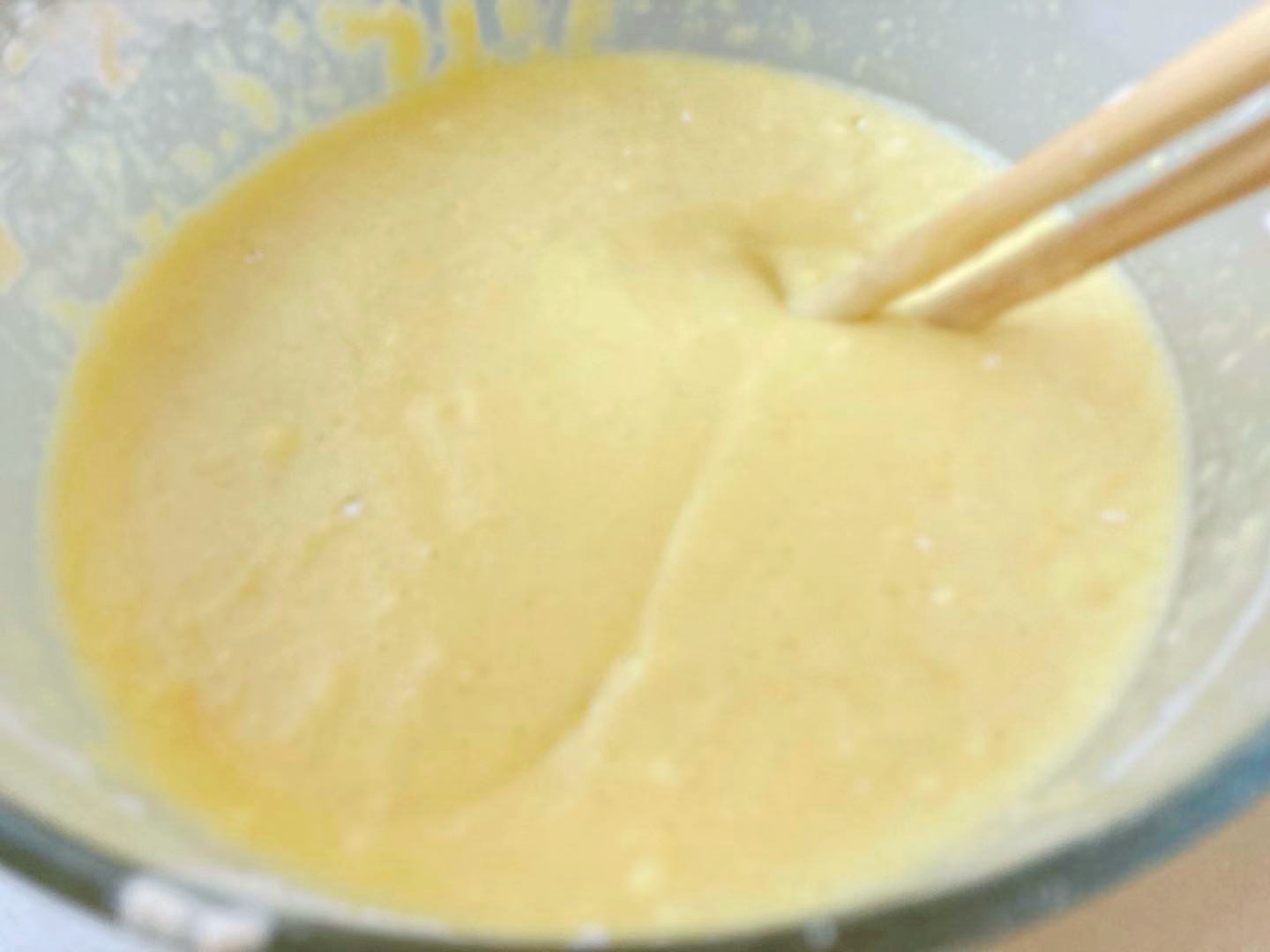 Teach you to make China husband cake in the home, do not need to knead dough leaven dough, need an oven only, each announce is soft delicious