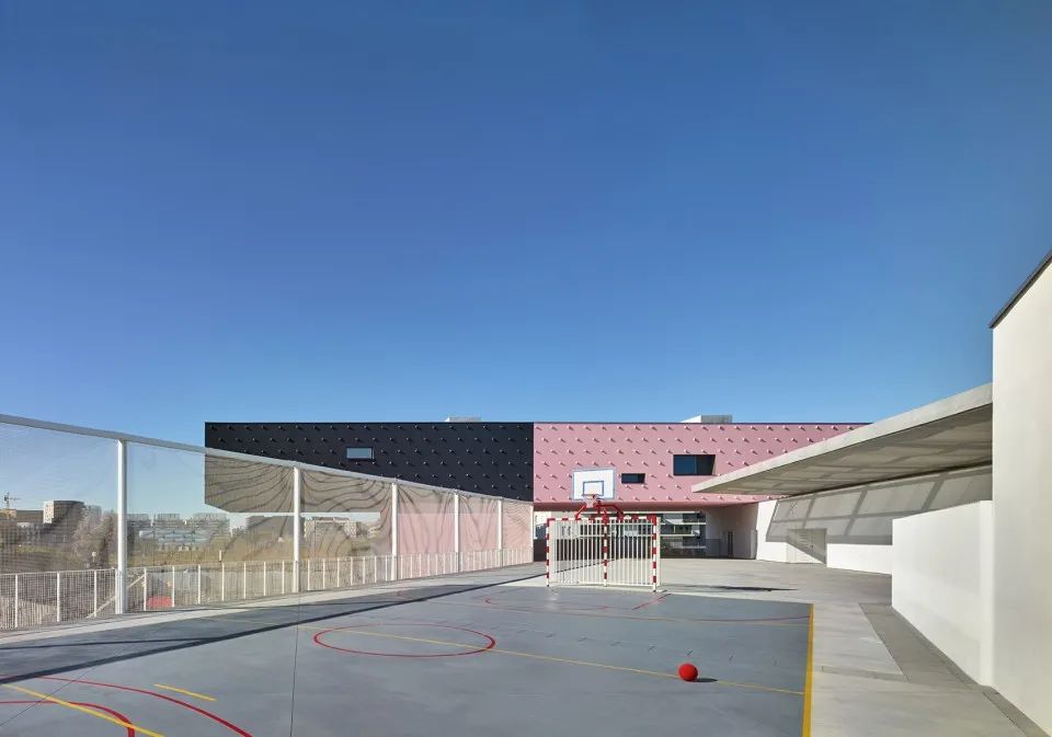 幼儿园屋顶空间的妙用：这样设计孩子更喜欢