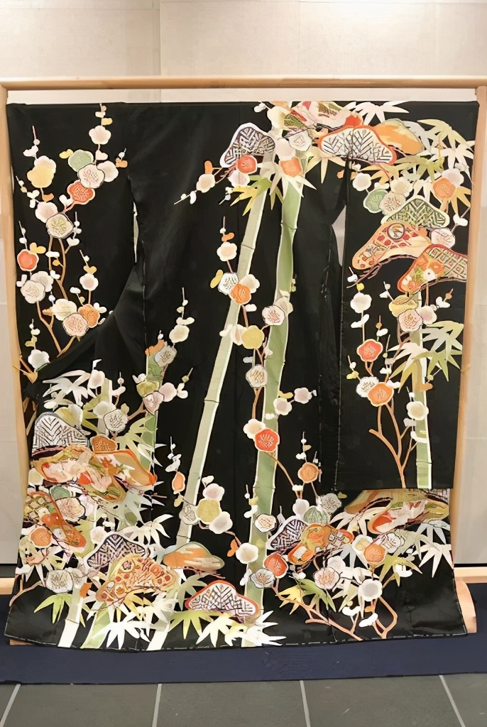 杭州日语课程培训班：这些和服图案背后的含义，你知道吗？