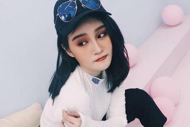 赵本山女儿球球和白小白有什么感情关系粉丝调侃未作出任何回应
