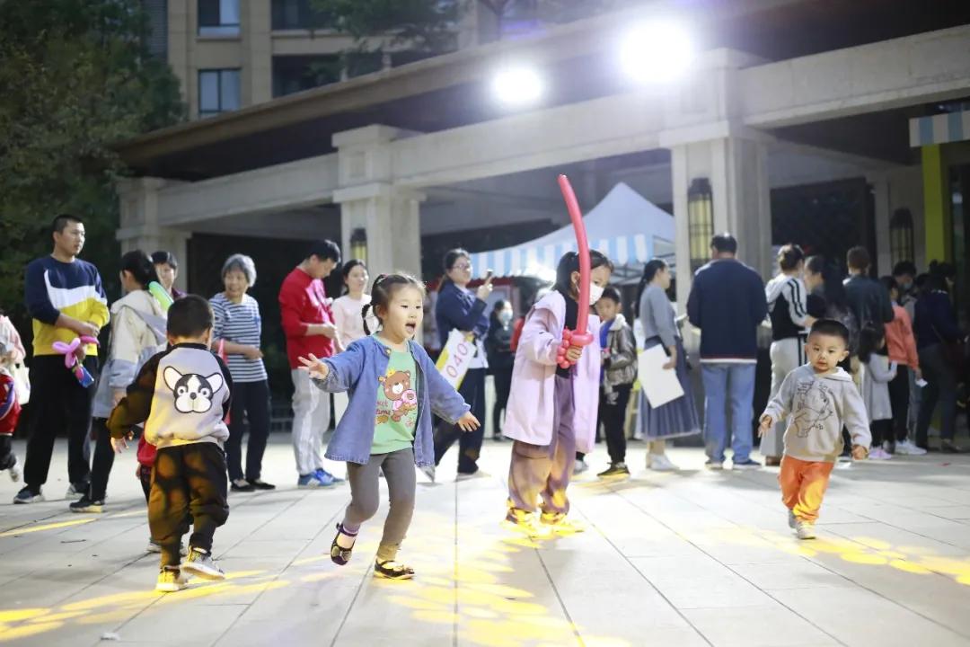 #你好社区 | 一起绘更好·绘出幸福新画卷