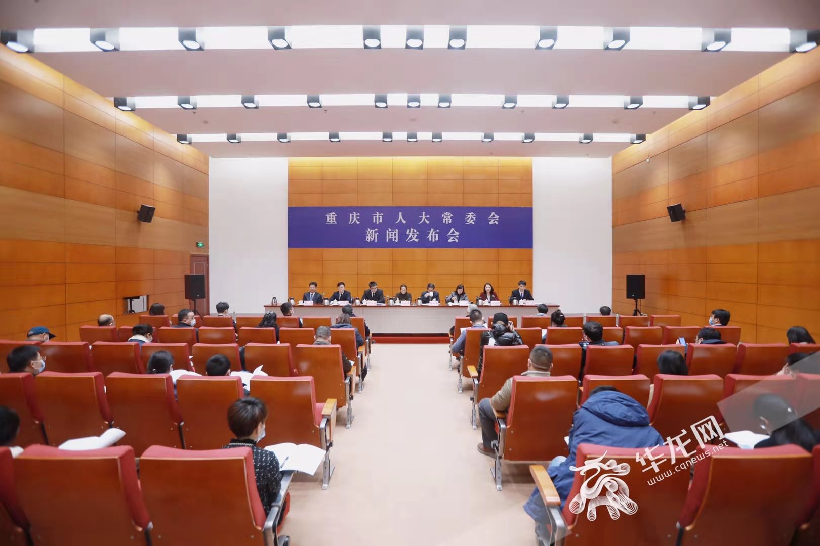 重庆室内公共场所会全面禁烟吗？这场新闻发布会上有答案