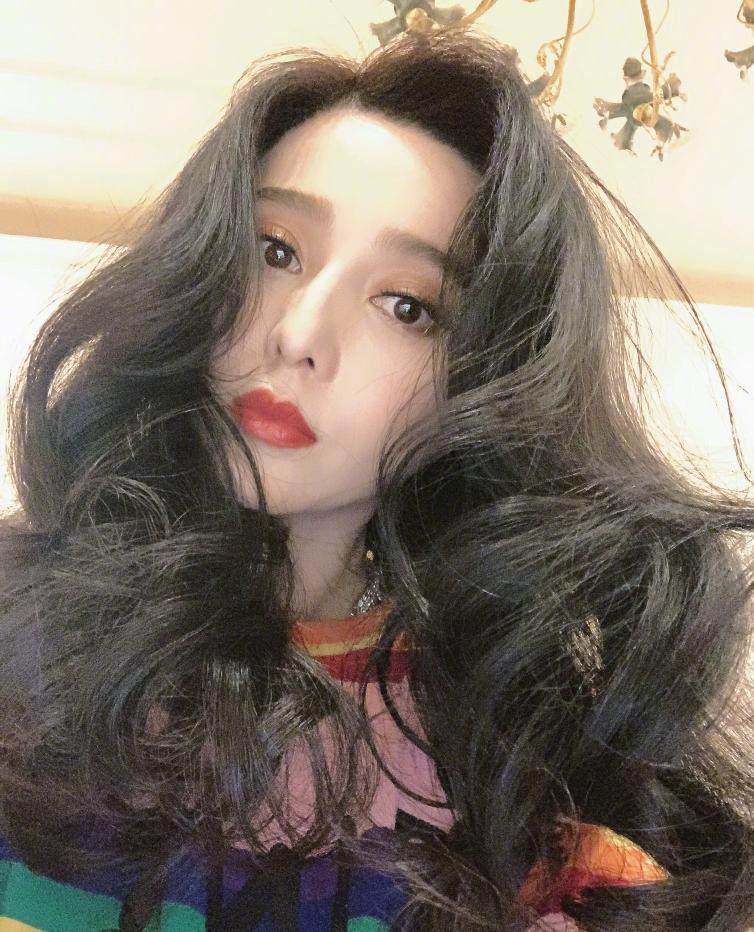 范冰冰首谈失恋～范冰冰采访的新闻又上热搜了