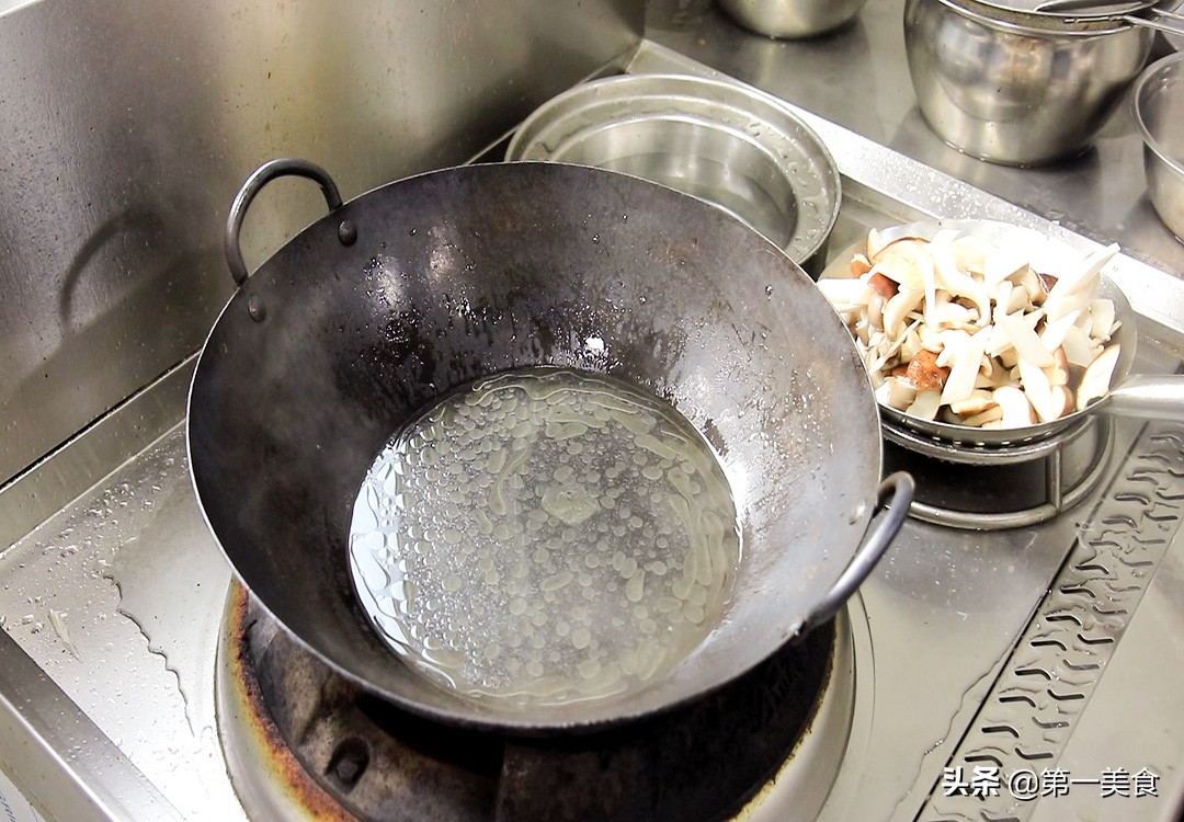 图片[4]-蚝油三菌做法 营养又实惠-起舞食谱网