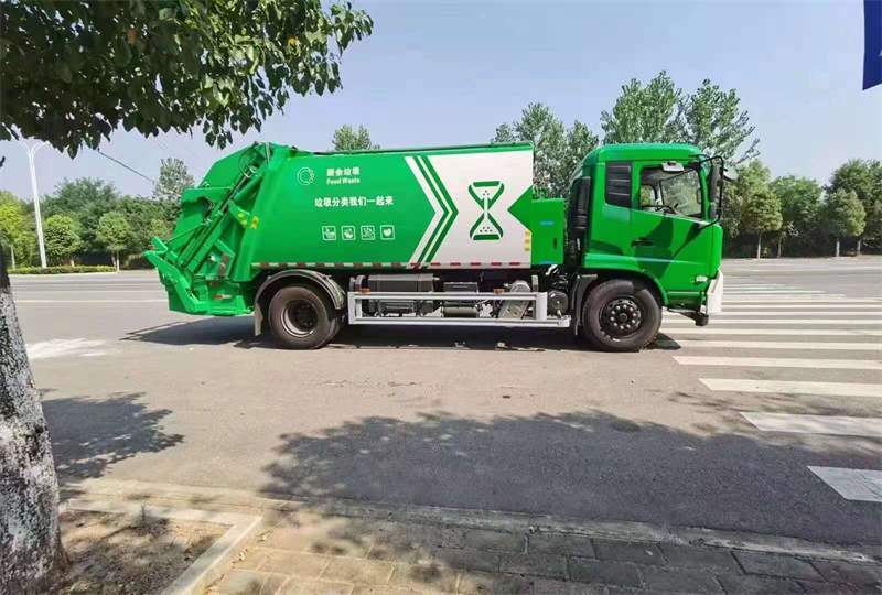 东风天锦国六压缩式垃圾车