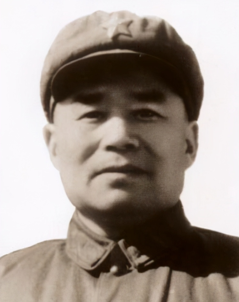 杜义德：击毙王近山战马，68岁坐镇西北，邓小平