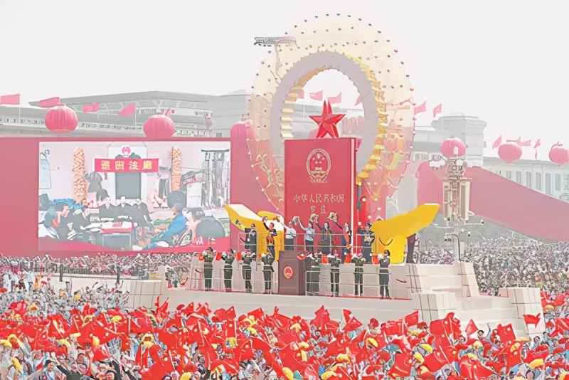 光明日报发表唐一军署名文章：习近平法治思想引航全面依法治国新征程