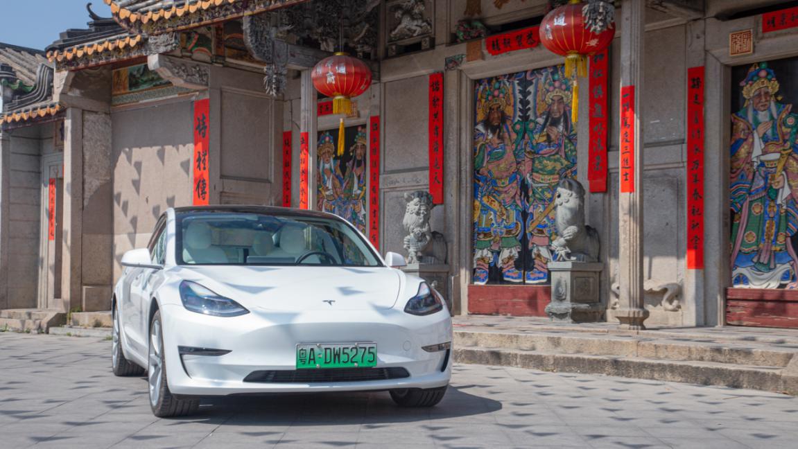 春节开特斯拉Model 3回了趟老家，我发现了这些问题