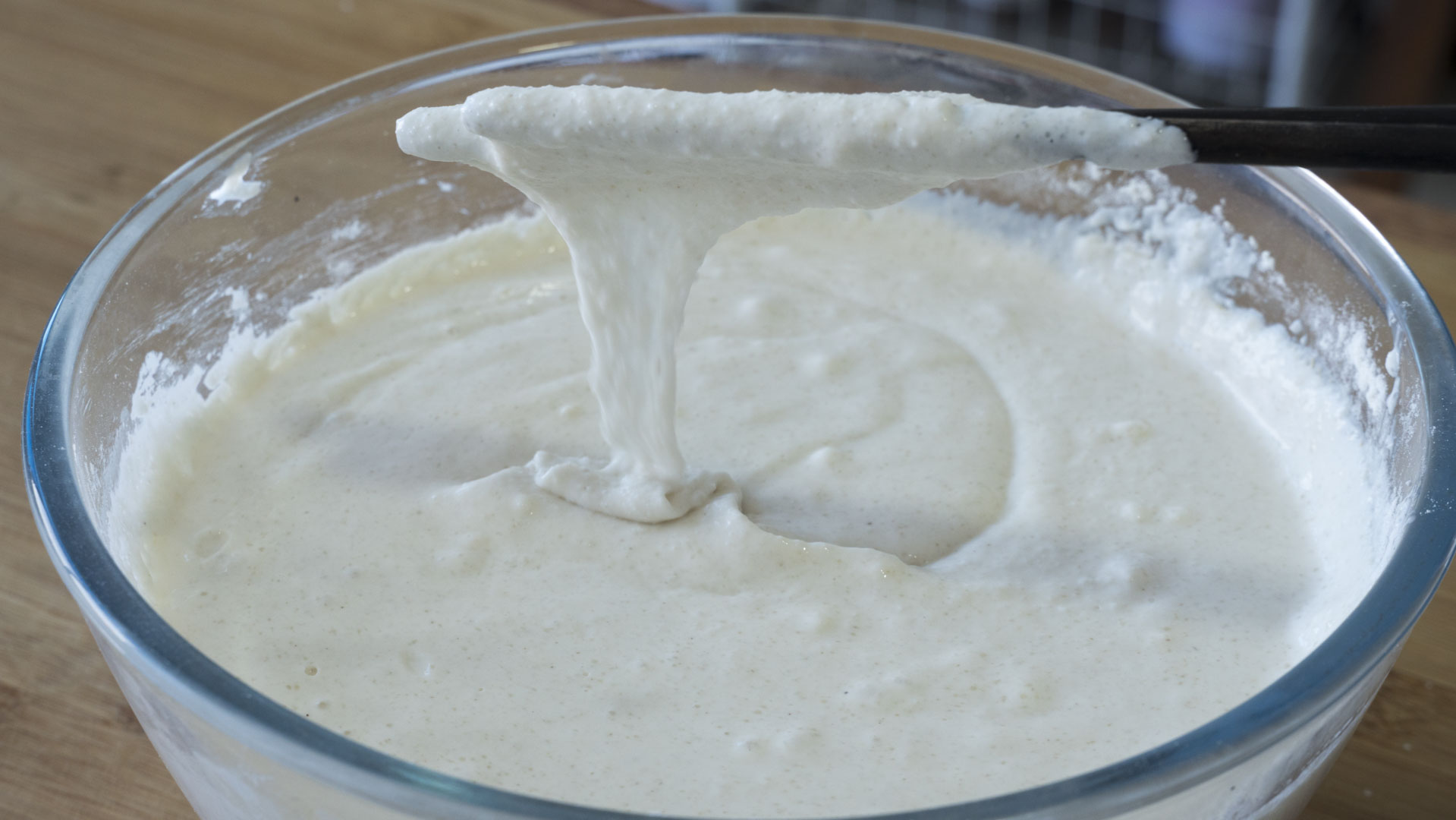 自製米發糕最簡單的做法，不揉麵，筷子攪一攪，不塌陷，色白Q彈