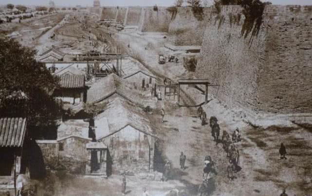 英国靠左通行，美国为啥变成靠右通行？科技的力量