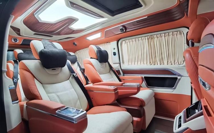 奔驰首款高端小型商务车2021 2.0TAUXUN亮相