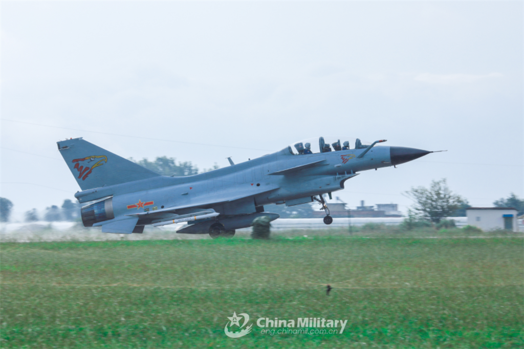 ���ӥ��ն����������ͷ��������-10C�ڶԿ��д�ȷֻ�ʤ