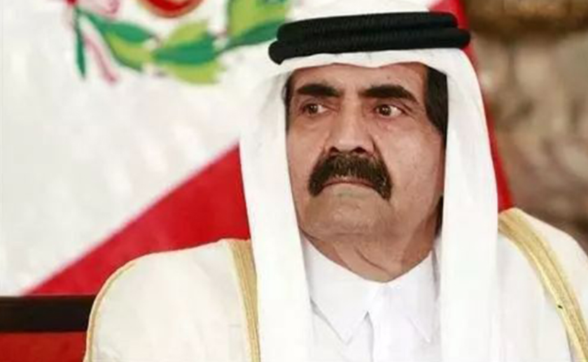 卡塔尔王位之争：国王外出度假，儿子迅速登基，顺带冻结父亲财产