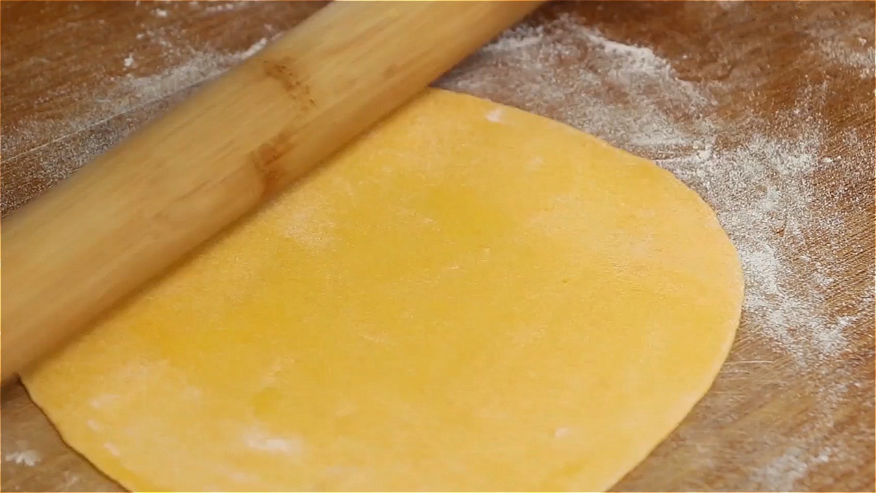 早餐不知道吃什么，试试用南瓜做，不油炸不用煎，健康营养又美味