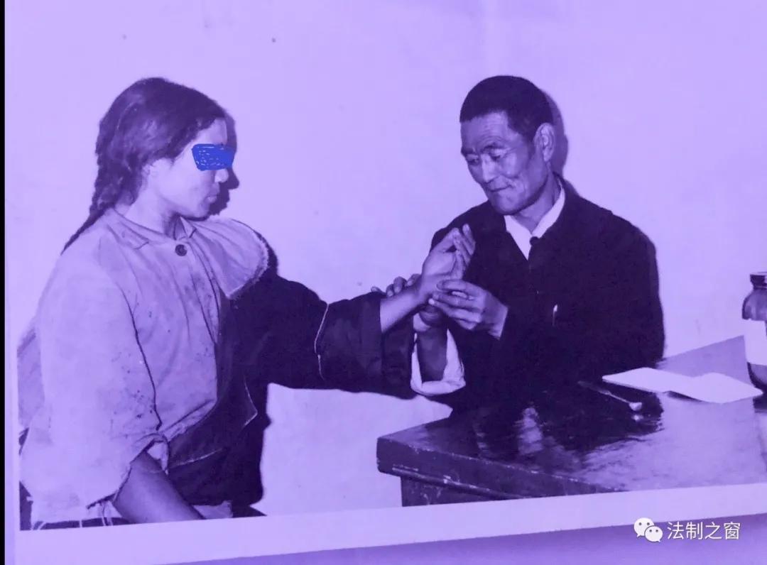 把藏医药文化传播到国内外的阿旺洛桑藏医博士