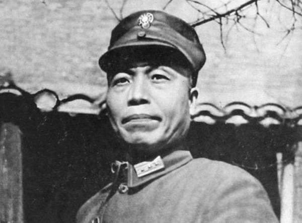 日本翻译官“表面汉奸”，吃日本喝日本，7字密