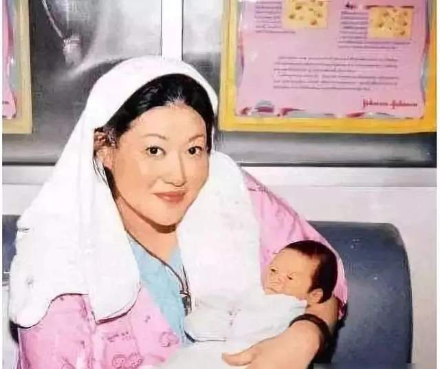 19年前她拋下滿月的兒子，從24樓跳下，就算瘋，陳寶蓮也是被逼瘋