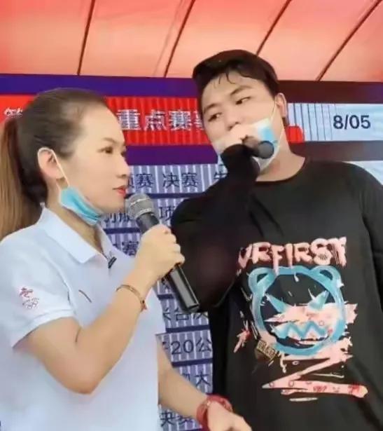 全红婵爆红后家人的变化！父亲理智，哥哥收敛，奶奶被吓到了