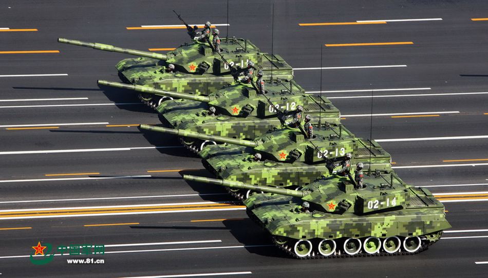历届国庆阅兵都出现了哪些坦克？微缩版中国坦