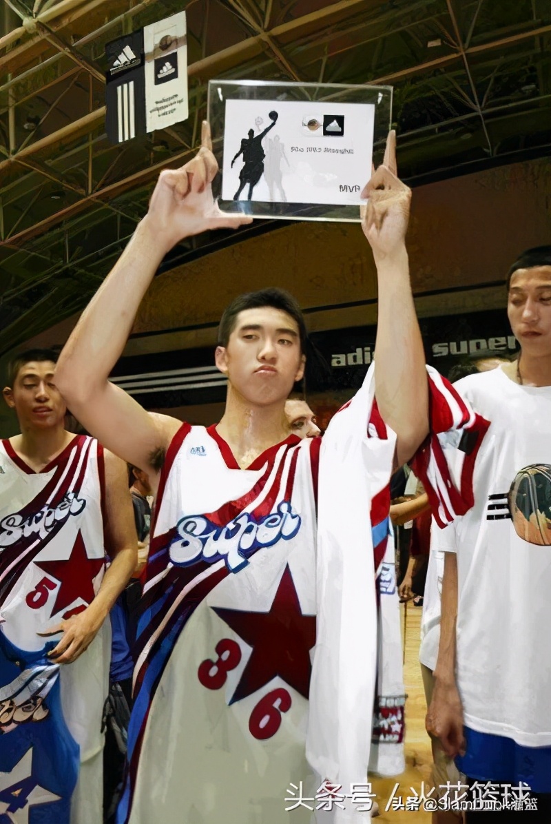 那些因伤病而陨落的篮球运动员们丨徐咏、宋涛、丁锦辉等等
