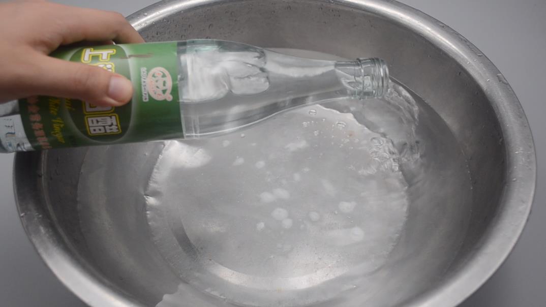 毛巾用久油腻有异味？教你一个清洗技巧，毛巾洗完柔软干净无异味