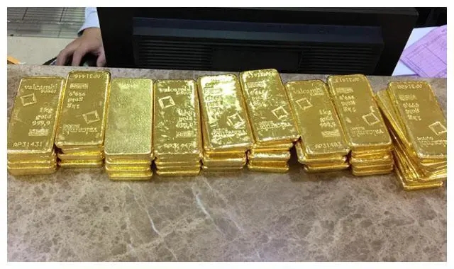 全球通货膨胀情绪蔓延 多国央行涌入囤积黄金 国际金价再迎上涨