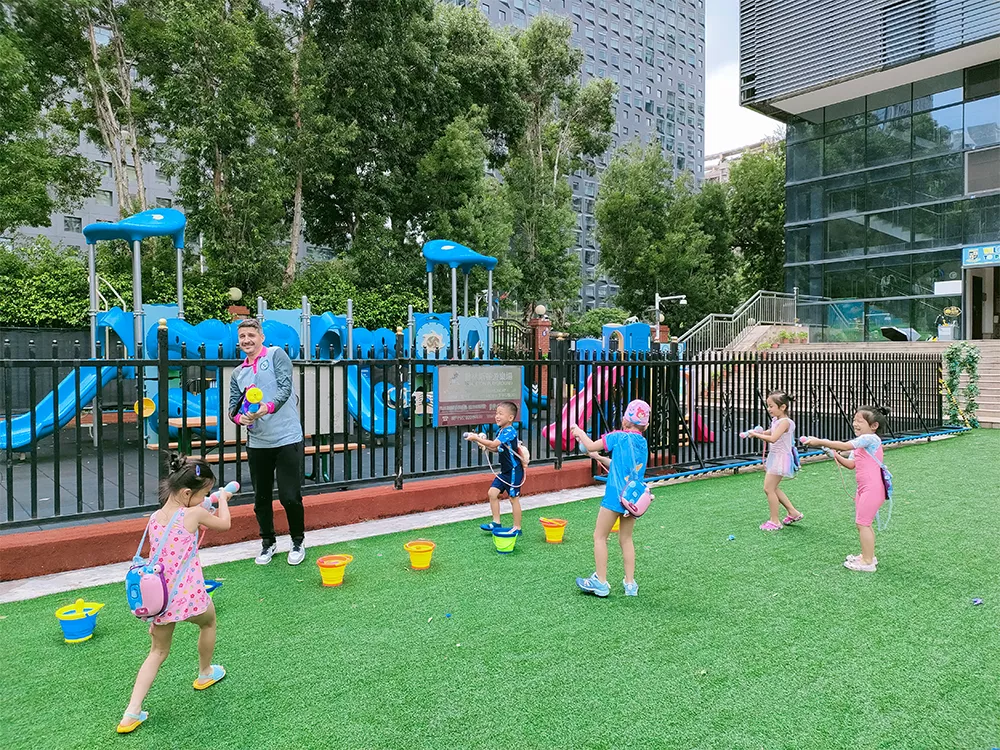 六月盛夏，“乘风破浪”| Happy Children’s Day