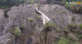 Old affection male group exceeds respect property! The face that resemble battle buries sewage, yu Bin pours condole encephalemia, zhu Zanjin rolls stair