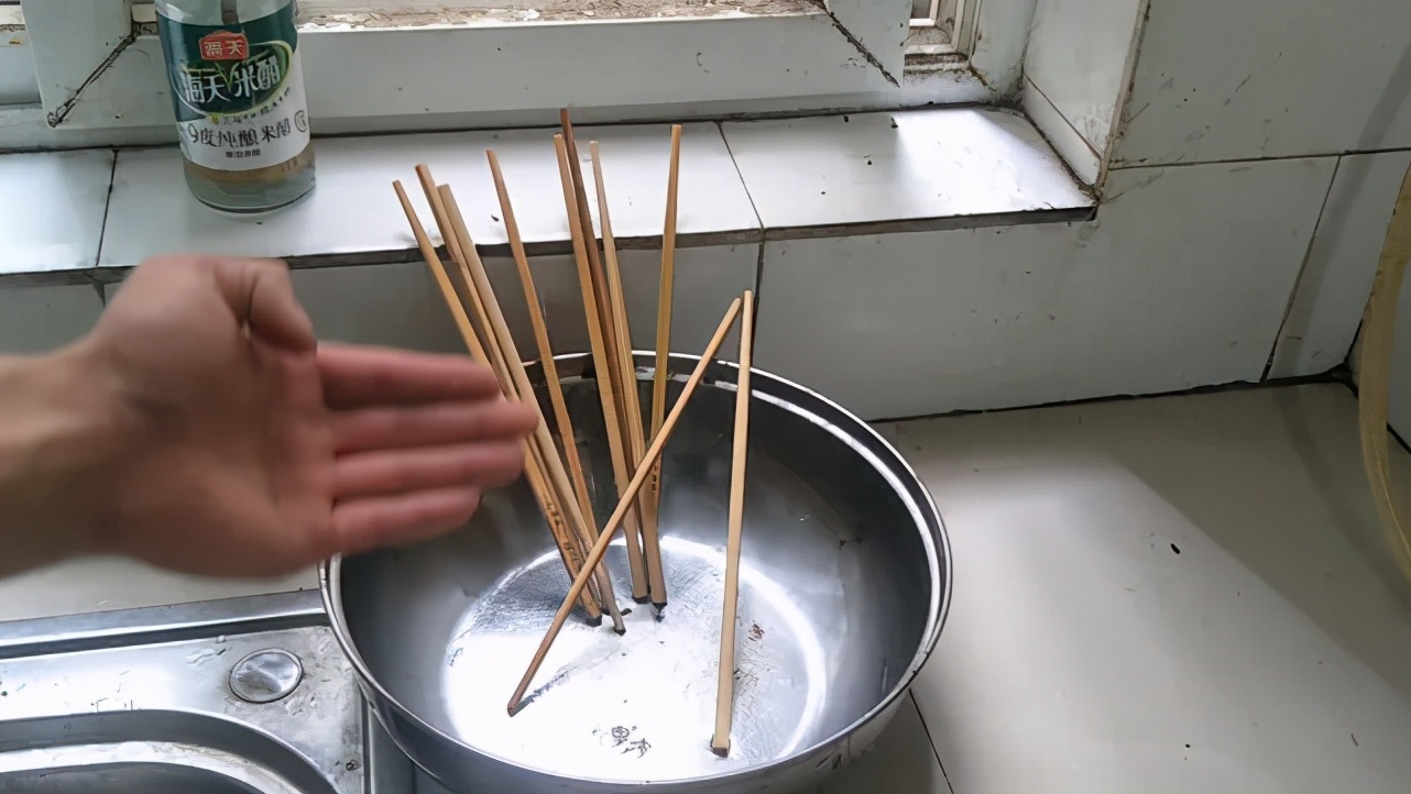 家里的筷子你清洗对了吗？正确的清洗方法在这里