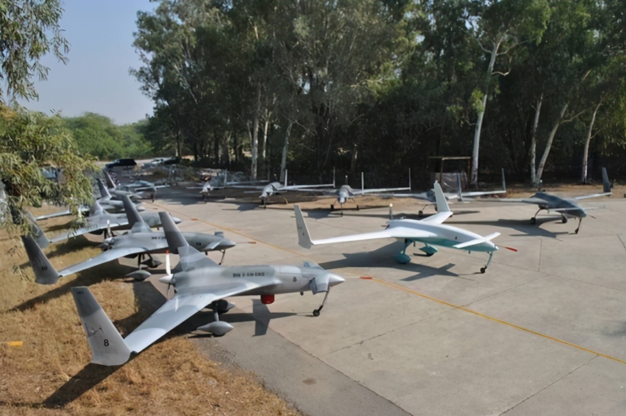 ӡ�ȿվ����ؽ�����Ϯ������©�����ԣ�˭�ɵģ�