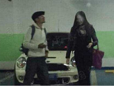 阿宝：从身价上亿到\"软饭男\"，神隐5年