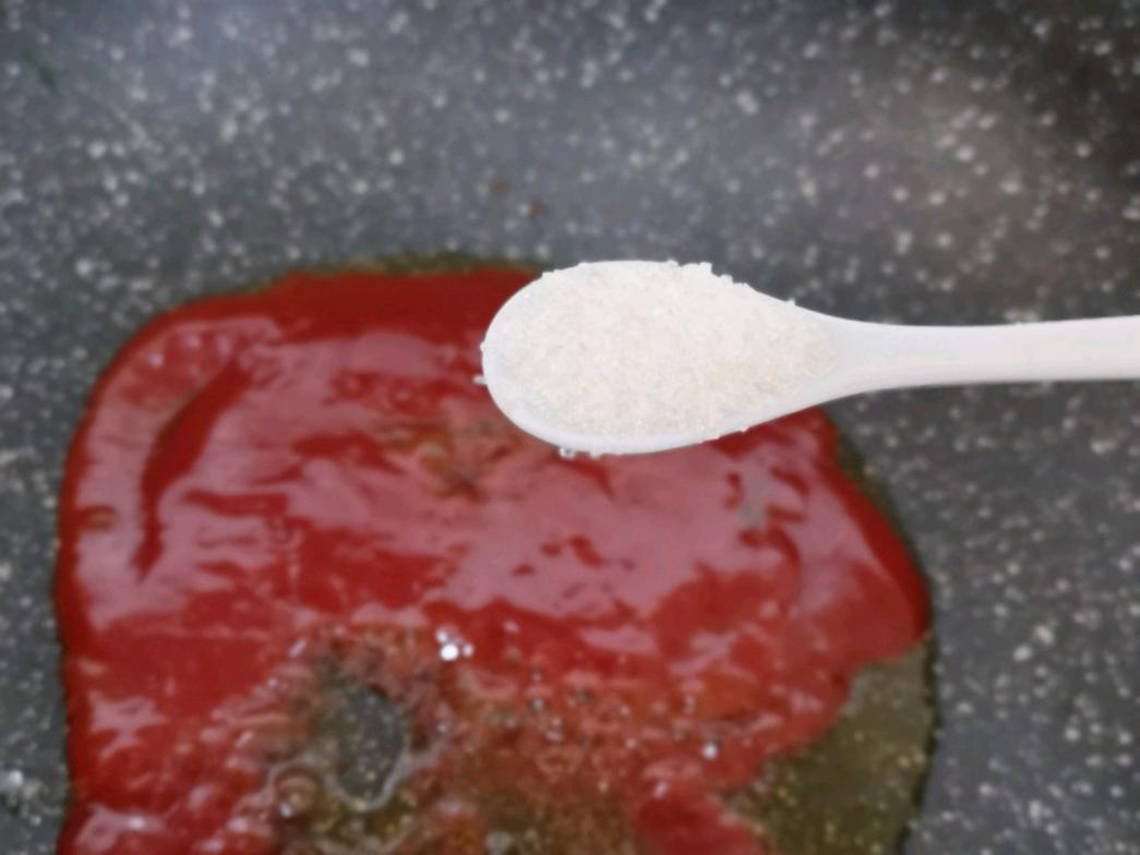 酸酸甜甜的口感再配上一碗米饭，孩子天天吵着要吃，下饭必备