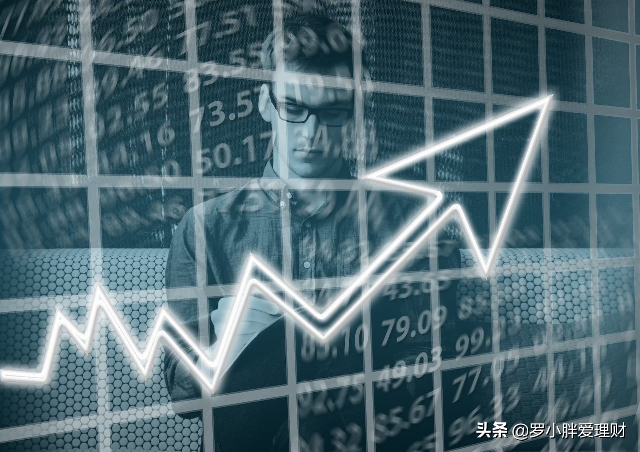 After fund earns money, should stop in time be filled with, still continue does hold earn more profit? 