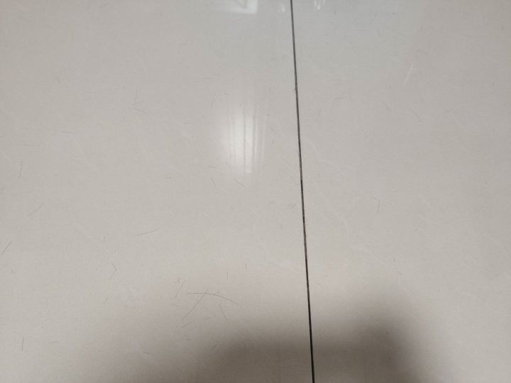 扫地机器人实测！科沃斯超能王VS小白鲸哪款值得入？