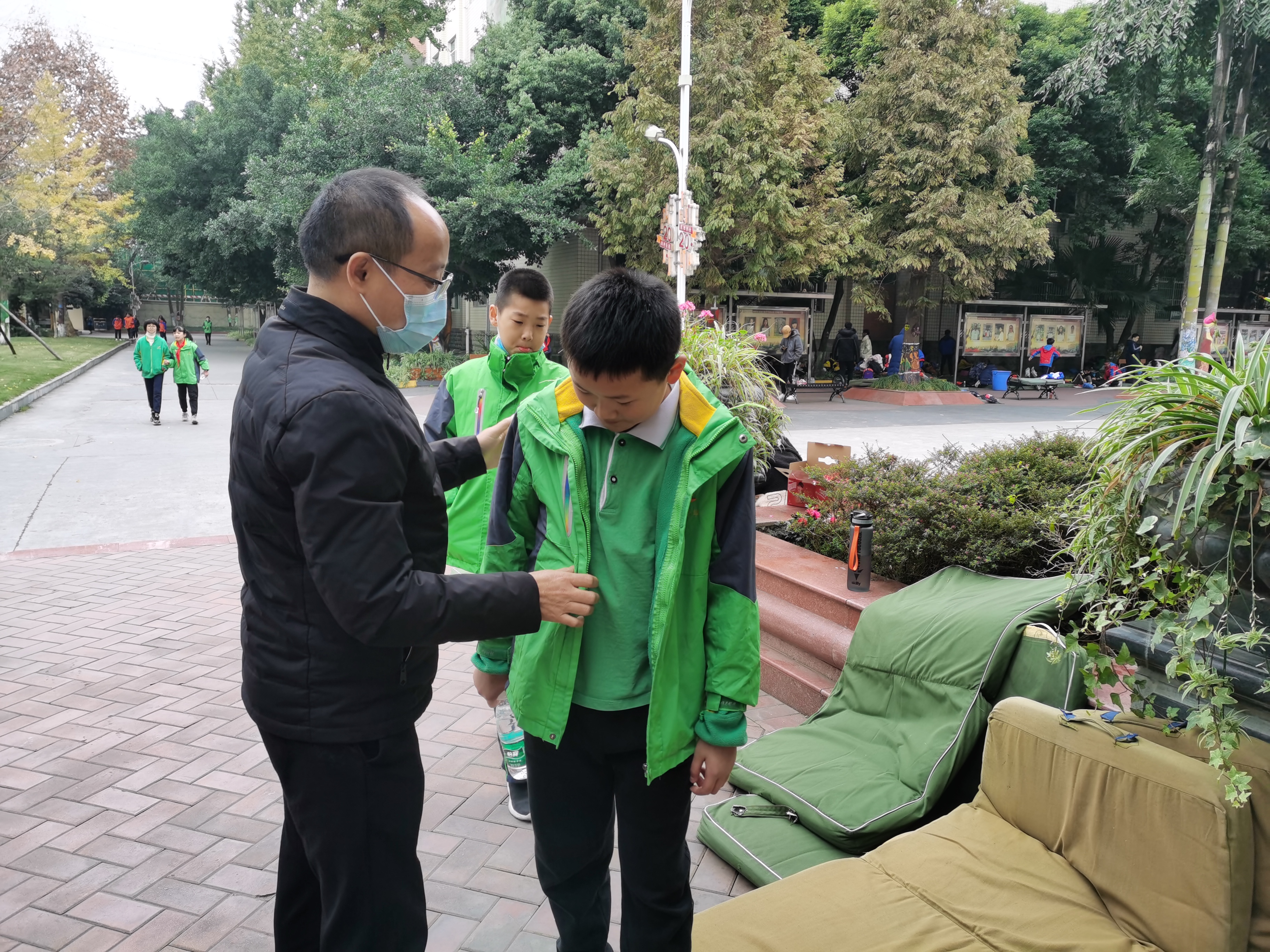 贺丨东升迎春小学参加双流区田径运动会集体项目荣获佳绩