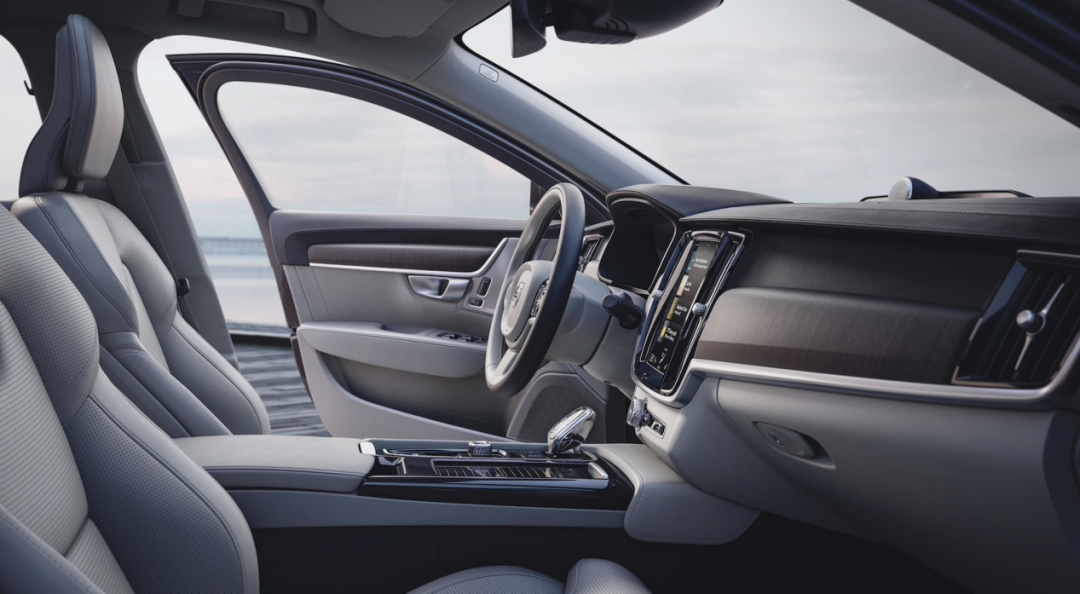 豪华品牌中哪些车型具有性价比？我们找到了各级别的好选择