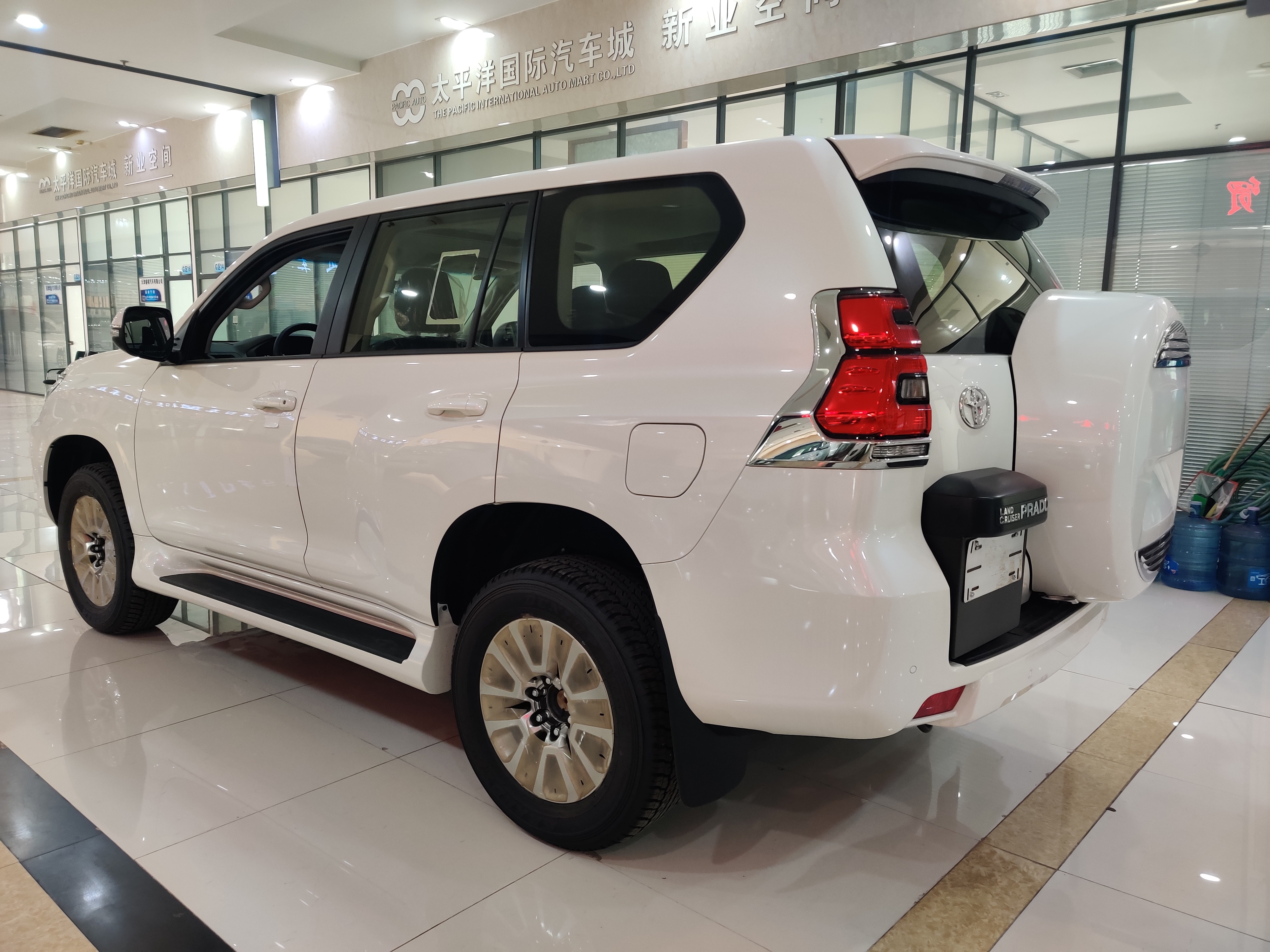 国内最后一批柴油越野进口丰田霸道3000