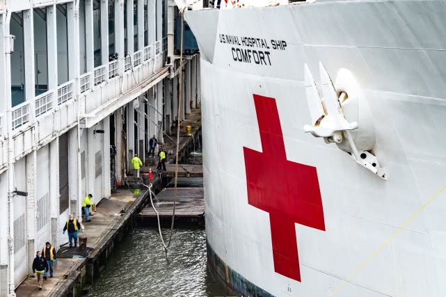 被神话的医院船仅治了77人，现在要走？美媒怒了