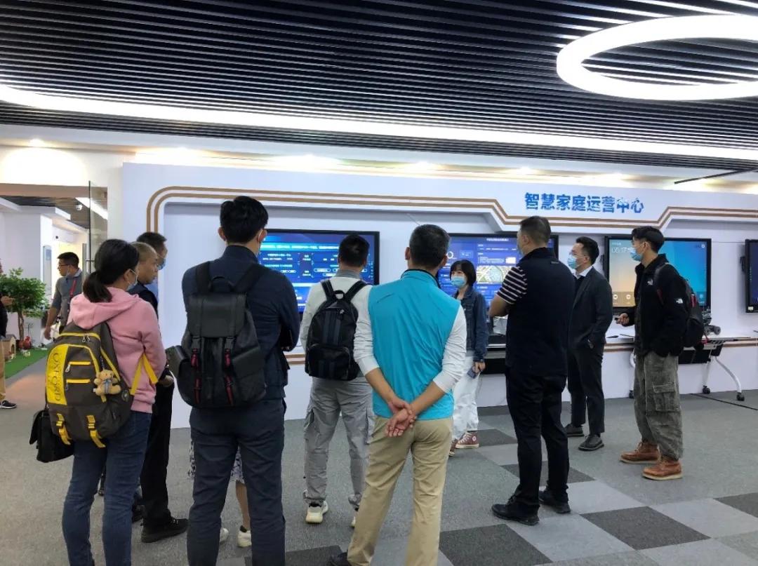 GRID组织考察上海杭州5G加人工智能产业基地推动运营