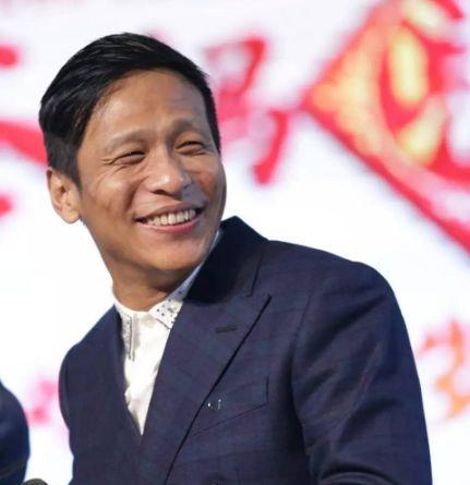 宋小宝二婚妻子曝光，肤白貌美，网友：还好孩子随妈