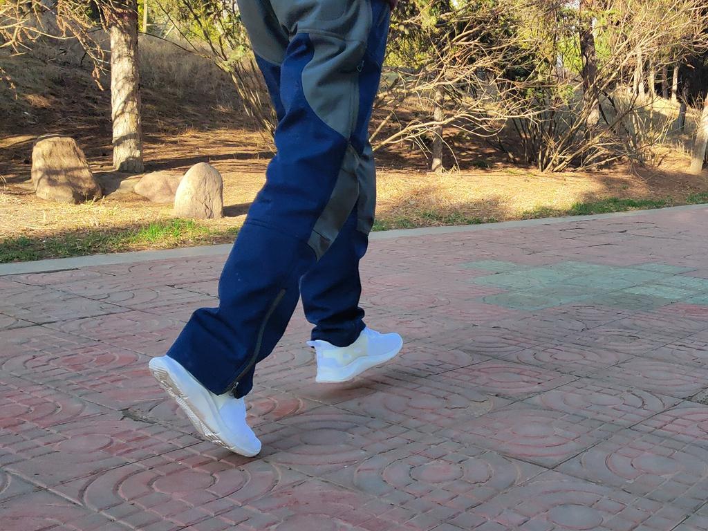 穿什么跑？咕咚智能鞋 走跑兩相宜 減震又耐磨