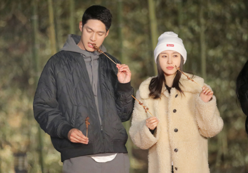 Zhang Meng by princely Wenwu Yong Entian is dizzy, exceed now in the program sweet picture, can says to love put together ceiling