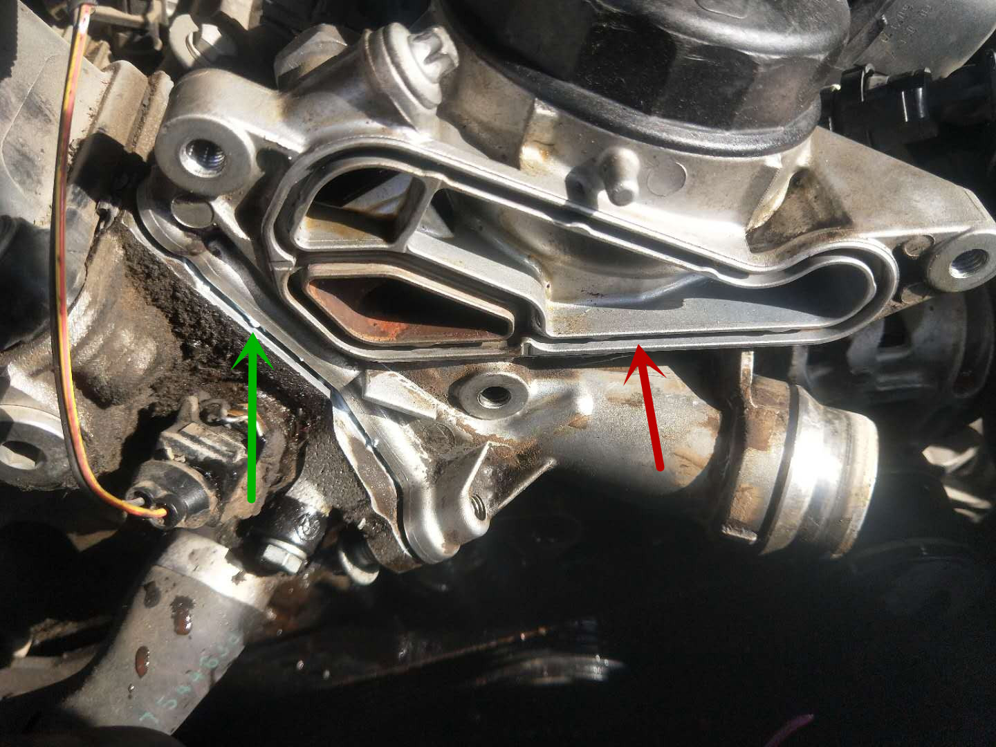 图片[15]_宝马发动机漏油维修 不是所有的漏油就叫通病_5a汽车网