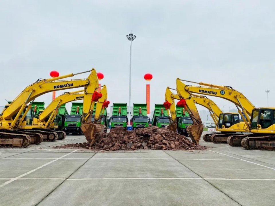 沪渝聚力，智造红岩！上汽红岩“智慧工厂”启动建设