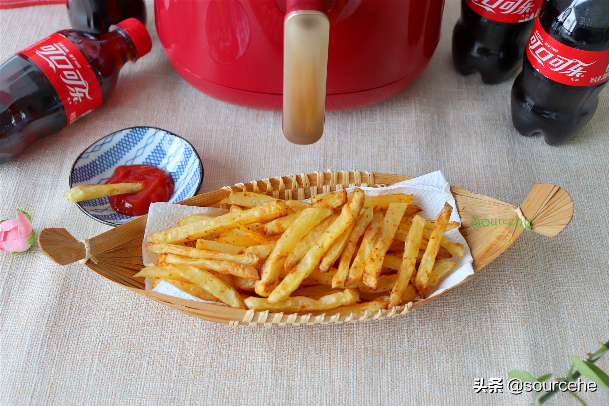 放暑假了，孩子想吃炸薯条不用买，在家简单实惠，比麦当劳还酥脆