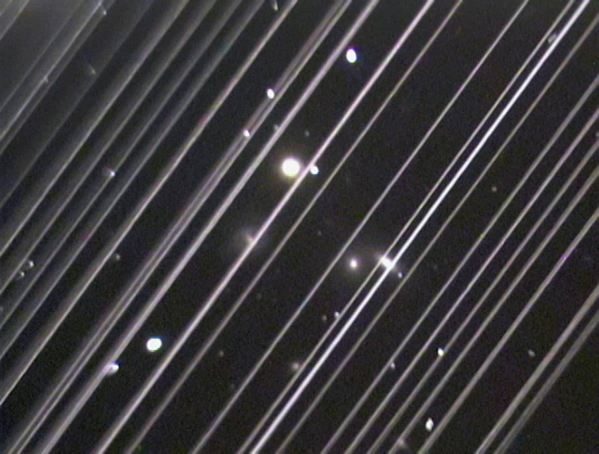 埃隆·马斯克的星链卫星让智利天文学家头疼不已